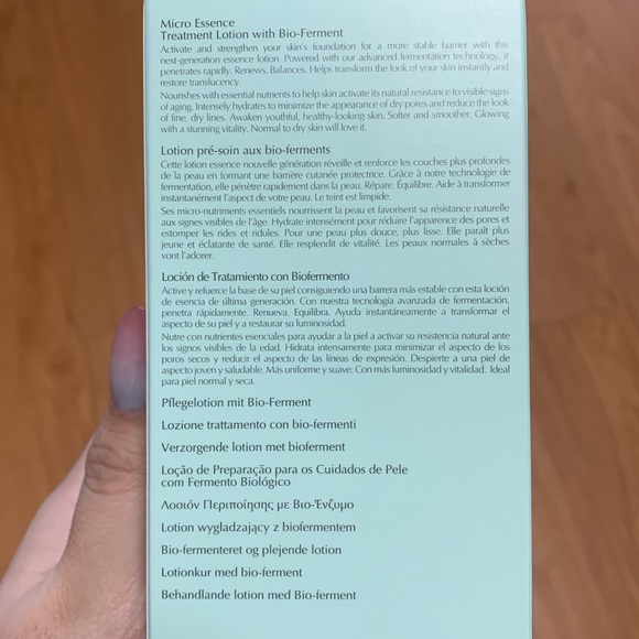 400ml Estée Lauder Micro Essence Treatment Lotion with Bio-Ferment - Picture 3 of 5